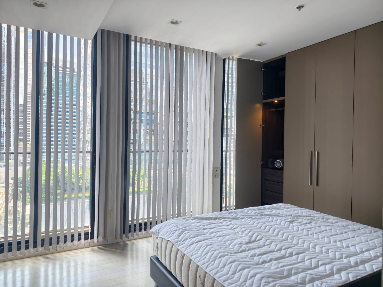 ขาย Noble Ploenchit คอนโดหรูใจกลางเพลินจิต 80 ตร.ม. ลิฟต์ส่วนตัว ใกล้ BTS ทำเลระดับลักชัวรี่ – รูปที่ 2
