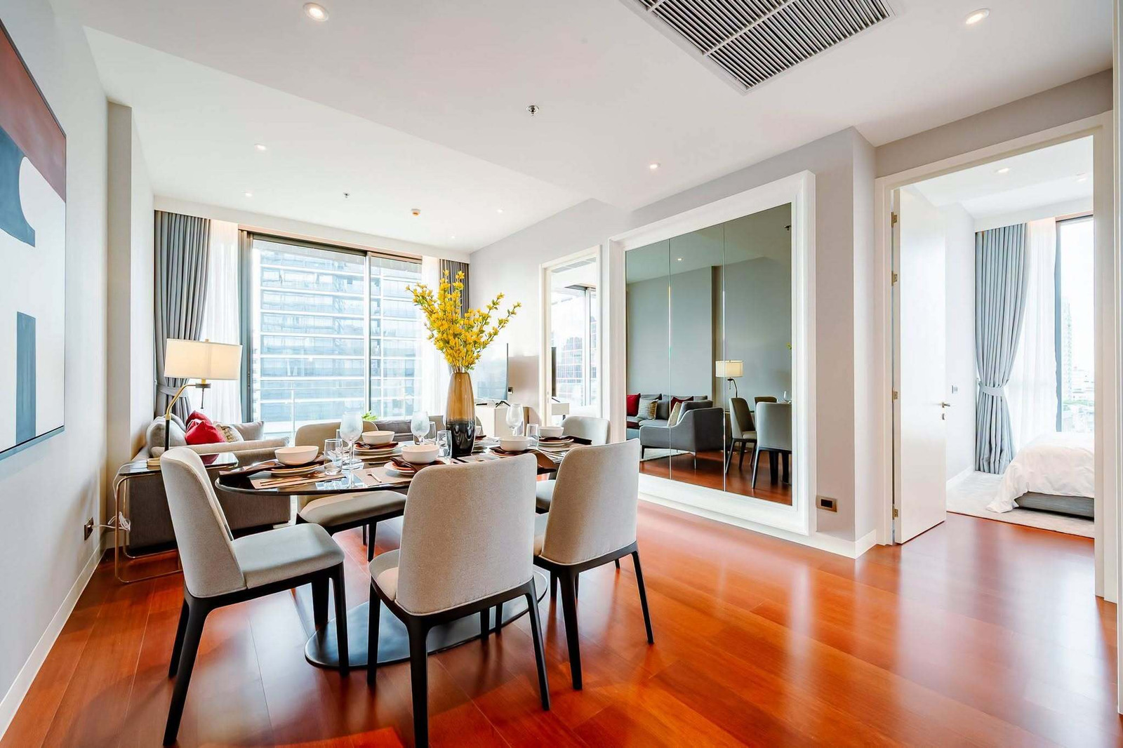 For Rent Condo 2-Bedroom  KHUN by YOO Prime Thonglor location near BTS Thong Lo Fully furnished and ready to move in.