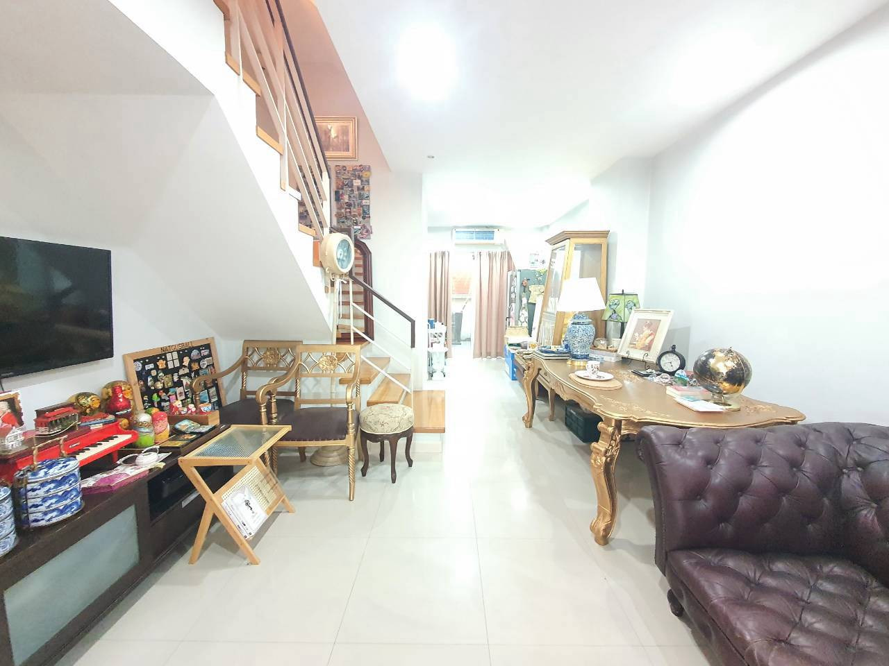 ทาวน์โฮม 3 ห้องนอน ใกล้สาทร–นราธิวาส ต่อเติมครบ พร้อมใช้งาน – รูปที่ 3