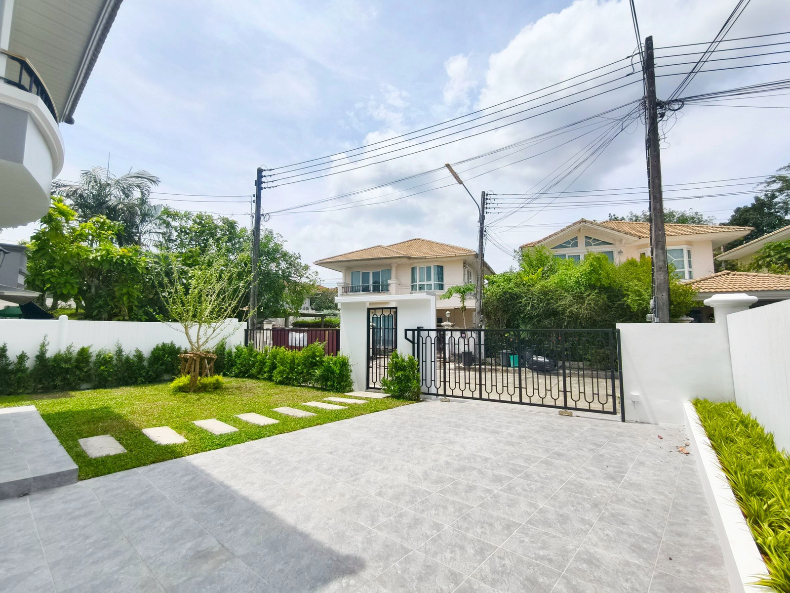 🏡✨ บ้านเดี่ยวสไตล์โมเดิร์น รีโนเวทใหม่ สวยพร้อมอยู่! | โครงการศุภาลัยฮิลล์ ม่าหนิก – รูปที่ 3
