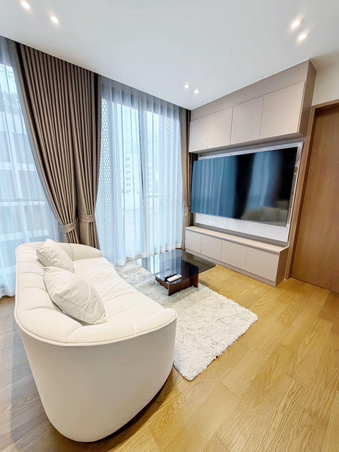 🐶🐱 Luxury Pet-Friendly Condo for Rent | VIA 34 Sukhumvit 34 🏡✨ 🐶🐱 Luxury Pet-Friendly Condo for Rent | VIA 34 Sukhumvit 34 🏡✨