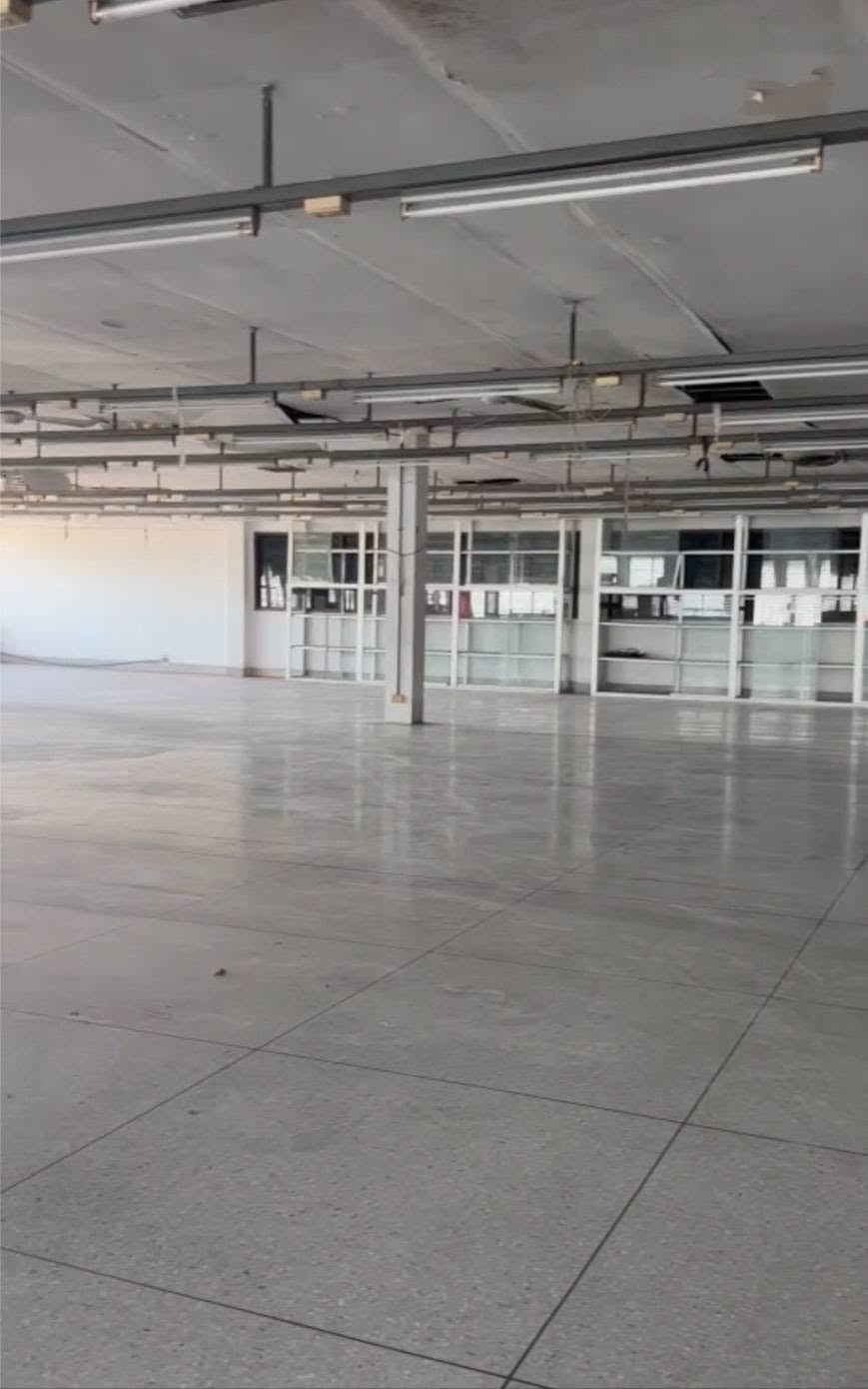 For Rent, 📦 2-STOREY WAREHOUSE 📐 Total Area: Approx. 1,000–1,200 sq.m.✂️ Available for Partial Lease🚛 Truck Accessible📍 Sai Mai 71, Bangkok – รูปที่ 3