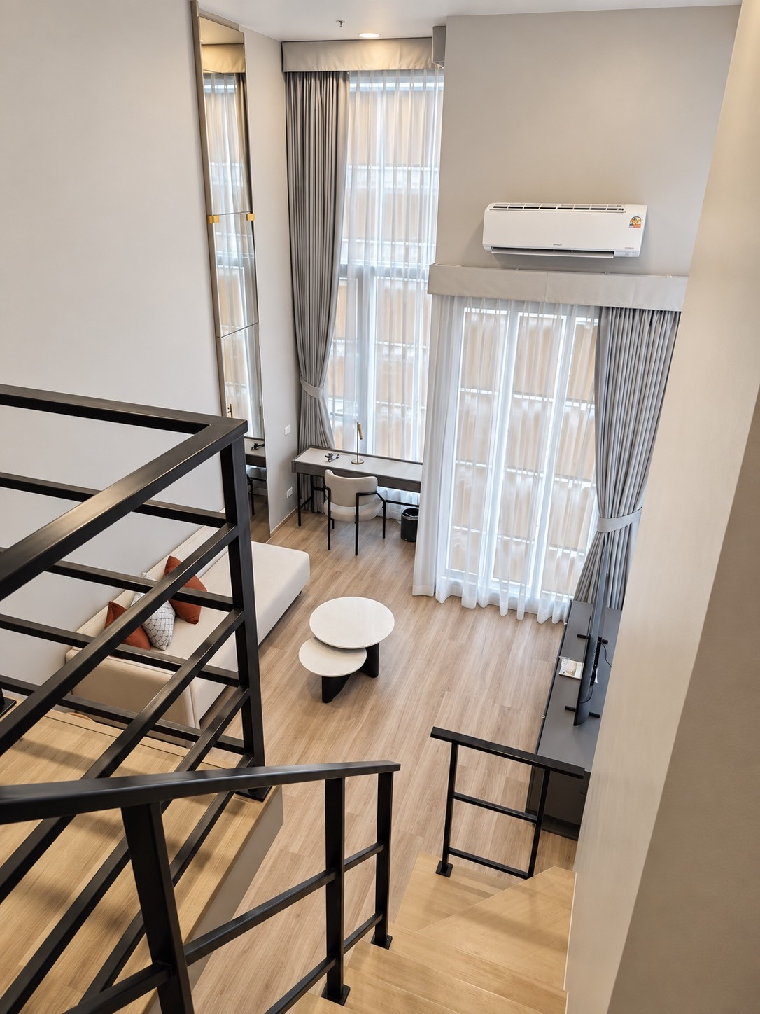 Culture Thonglor | 1BR Plus Loft 50sqm | 25F | Near BTS Culture Thonglor | 1BR Plus Loft 50sqm | 25F | Near BTS