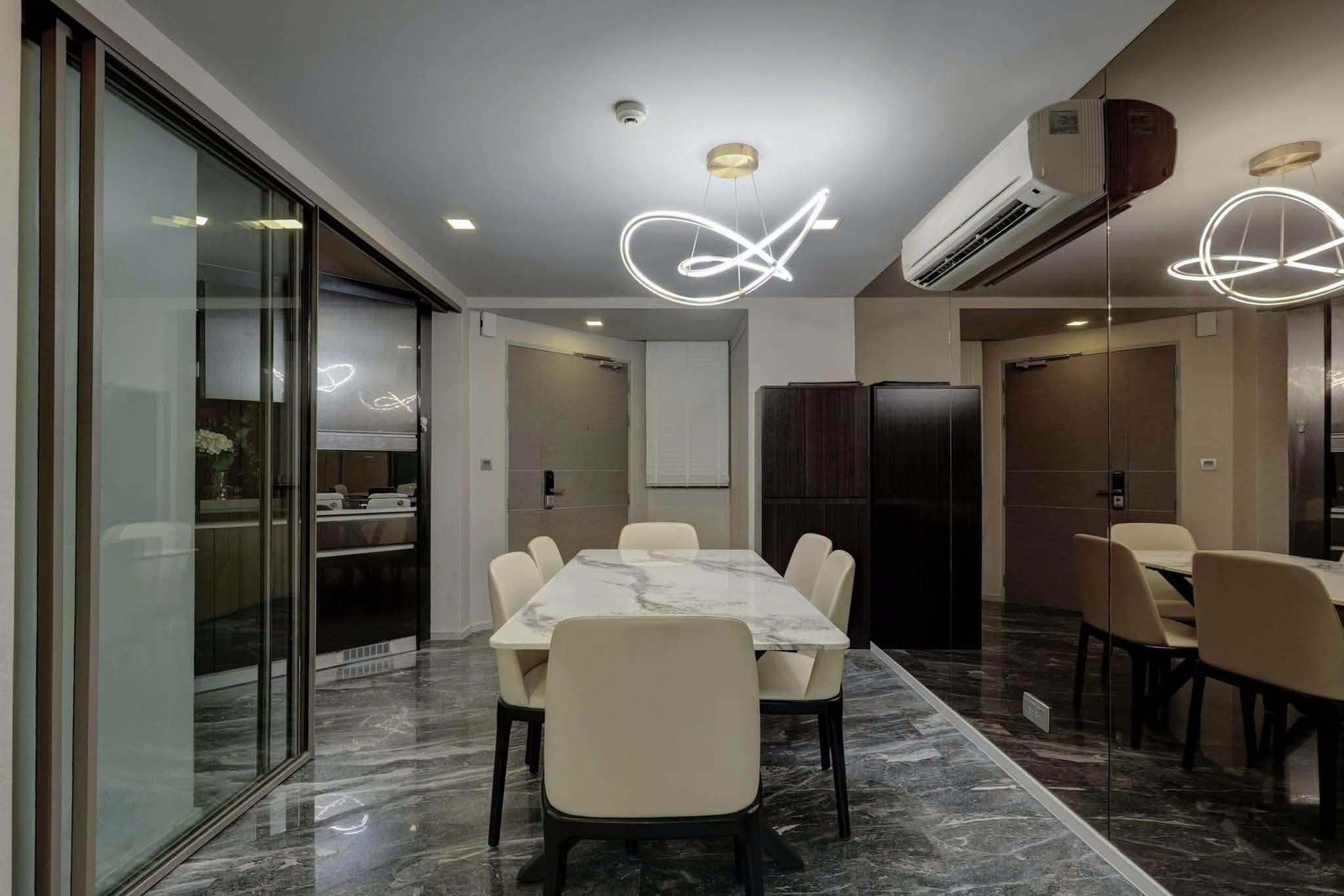 ให้เช่าคอนโด 3 ห้องนอน พูลแอ็กเซส Duplex Villa Ashton Residence 41ใกล้ BTS พร้อมพงษ์ เลี้ยงสัตว์ได้  พร้อมเฟอร์นิเจอร์ พร้อมเข้าอยู่  – รูปที่ 2