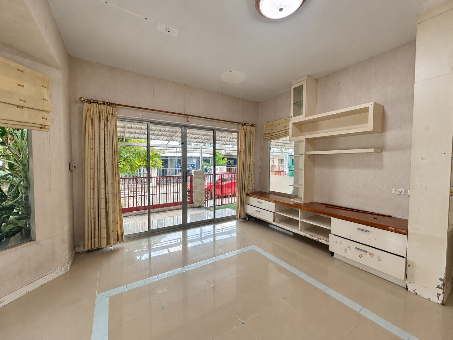🏡 บ้านเดี่ยวหลังมุม Land & Houses เพียง 3.29 ล้าน 📍 โครงการ พฤกษ์ลดา รังสิต–คลอง 4 – รูปที่ 3