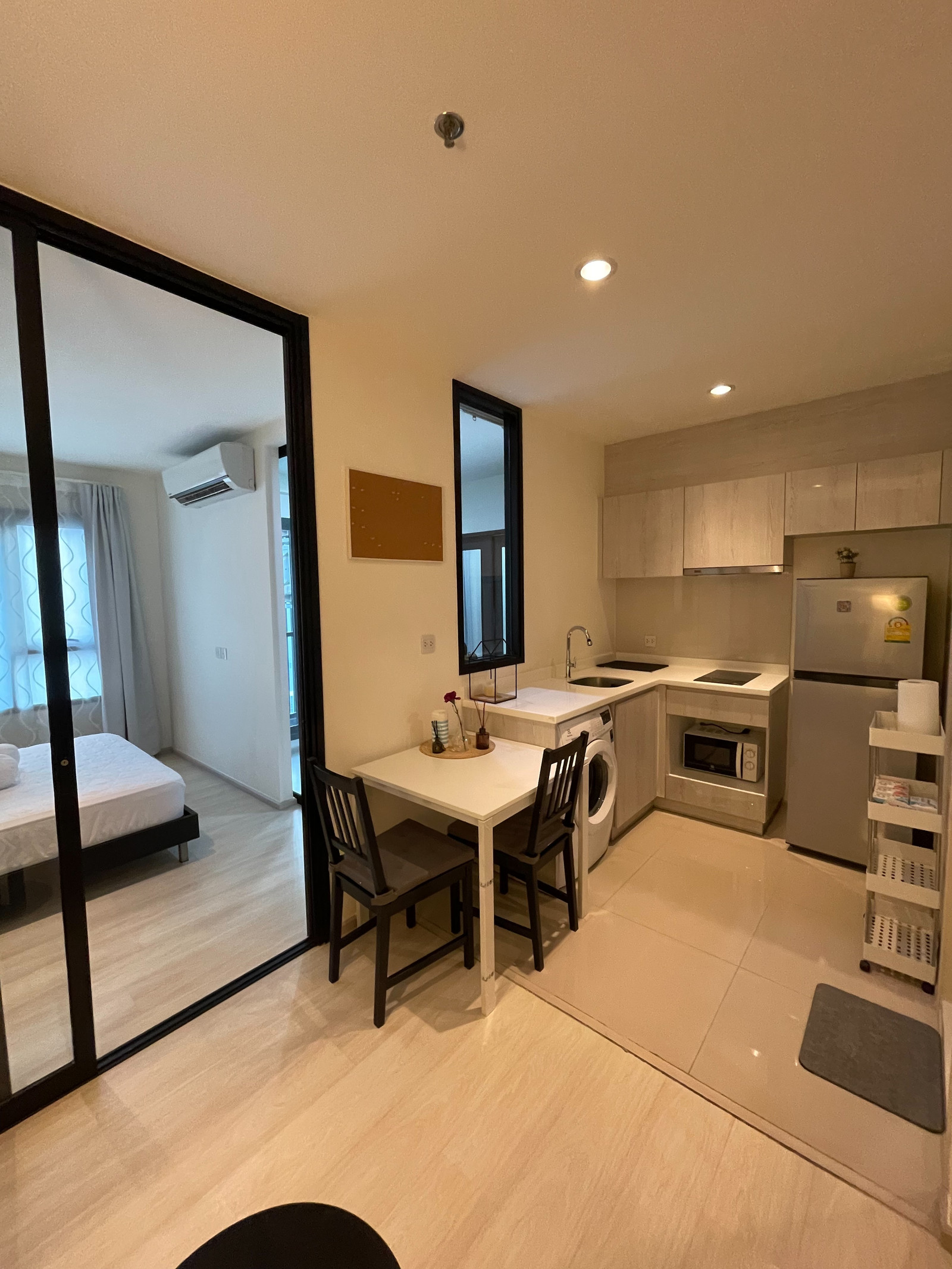 คอนโดพร้อมอยู่ 1 ห้องนอน Life asoke เดินทางสะดวก – รูปที่ 4