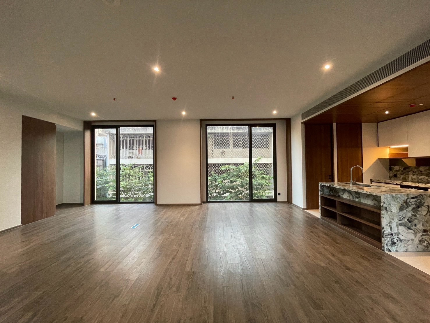Romm convent ⚜️Sky villa layout ⚜️  128.7 sqm | 2BR🛌 30.2 MB  2 cars auto parking – รูปที่ 3