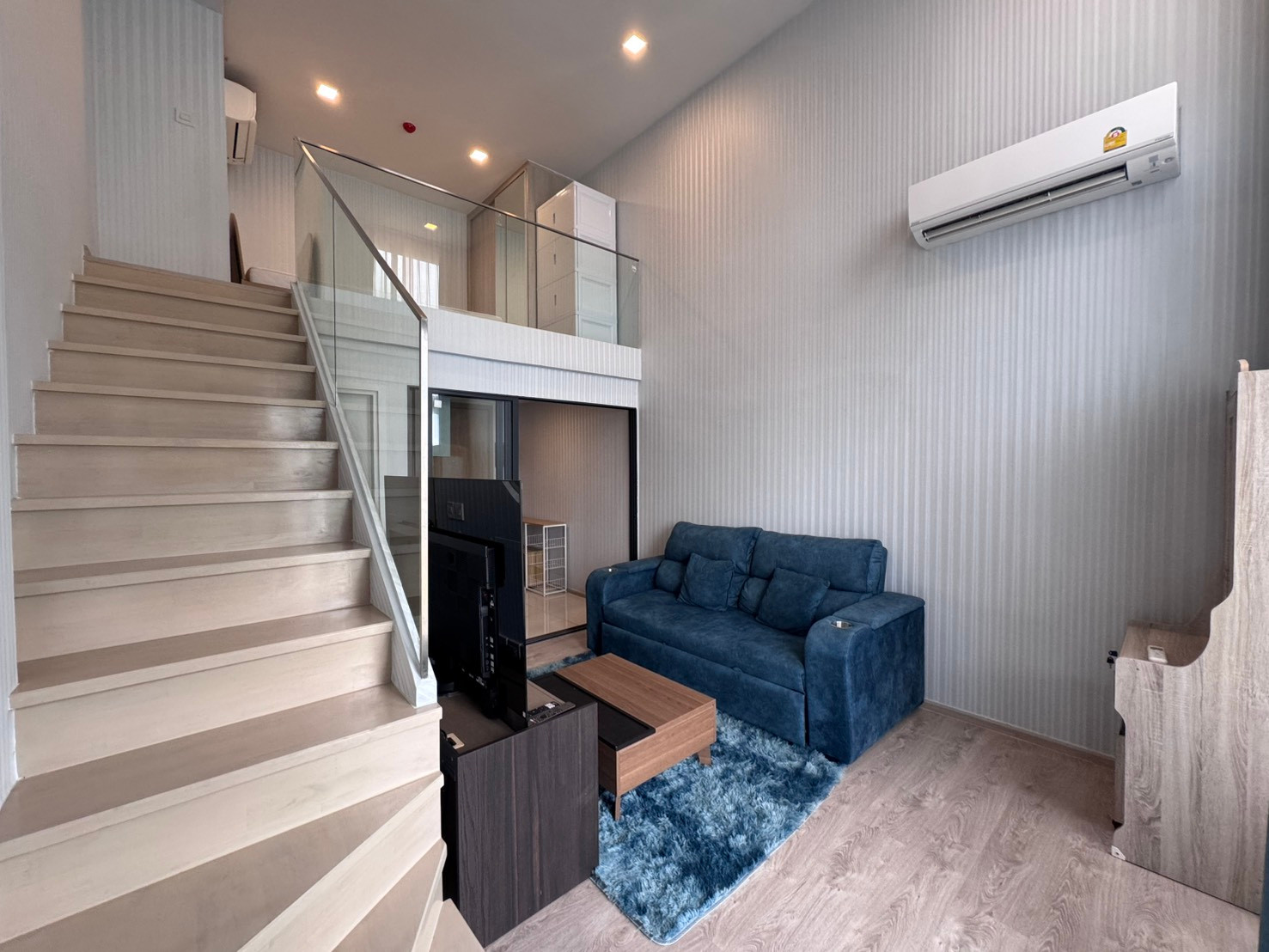 Condo for rent: The Tree Pattanakarn - Ekkamai, Duplex room, beautiful room, fully furnished.