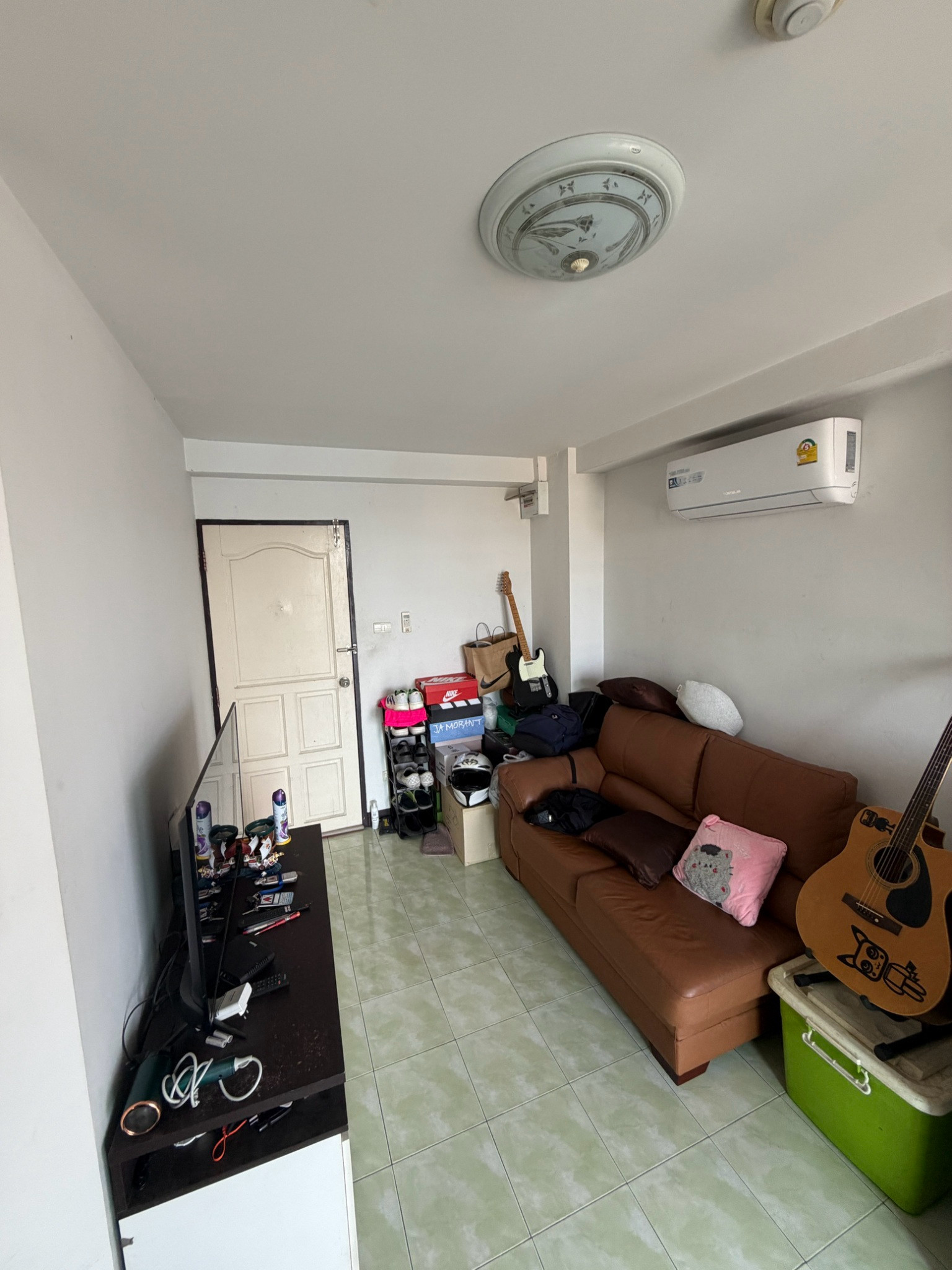 Ao U-dom Condo View – Corner Unit Near Kasetsart University Sriracha, Laem Chabang -- Convenient location, 35.07 sq.m., 6th floor, perfect for both living and investment. 