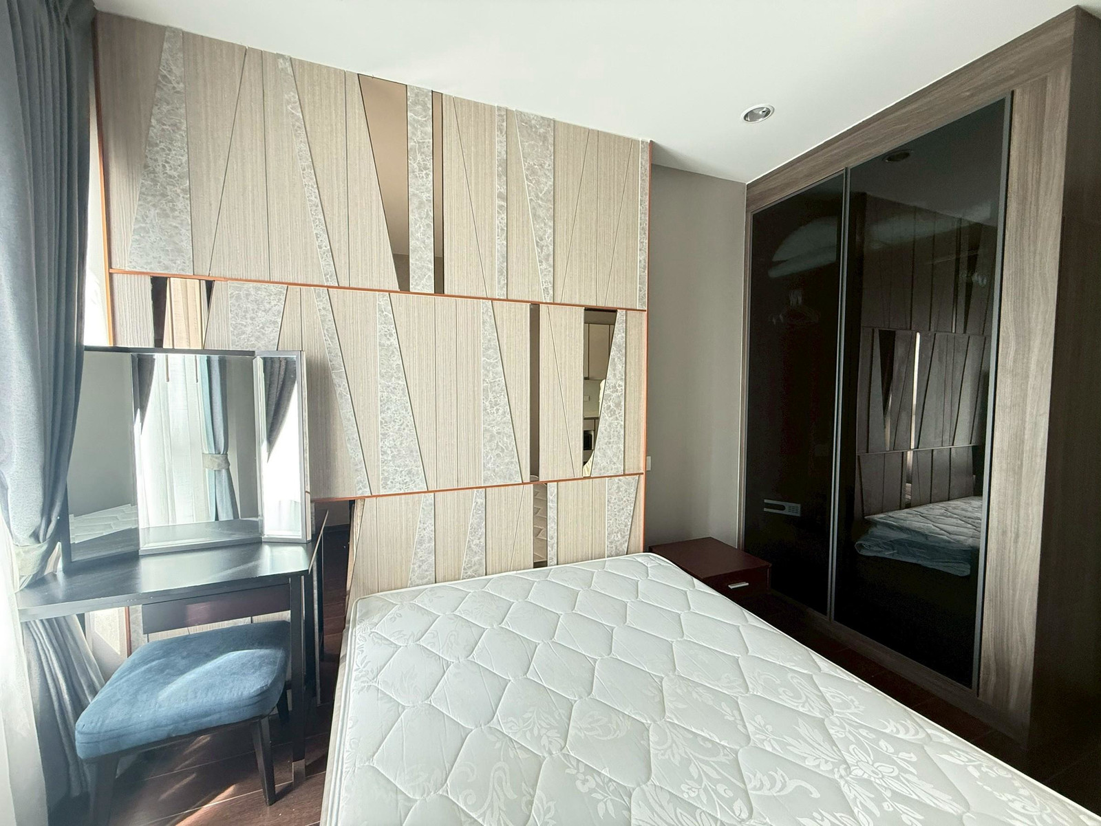 CR1132 | For rent C Ekkamai 🔥 16,000 baht/month, high floor room, open view, comfortable living in the middle of Ekkamai. CR1132 | For rent C Ekkamai 🔥 16,000 baht/month, high floor room, open view, comfortable living in the middle of Ekkamai.