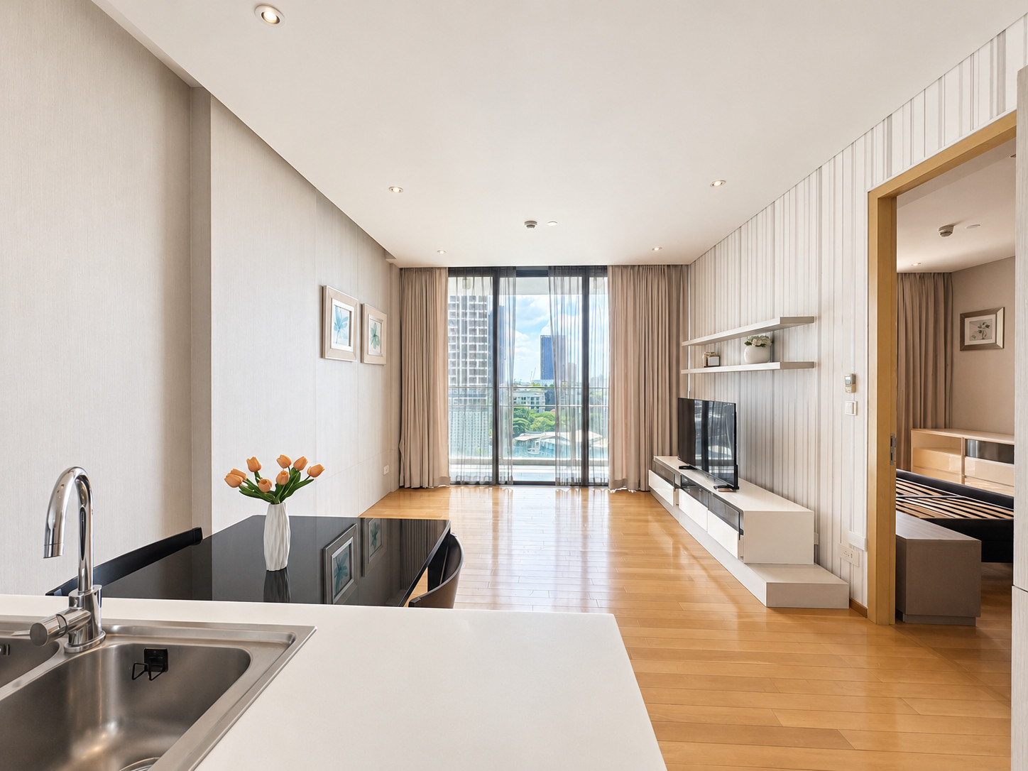 📍🐶Pet-Friendly🐱 For Rent ✨Aequa Sukhumvit 49✨ 1 bed, 1 bath, size 59.5 sqm, Near BTS Thonglor (0.5 km), Tel.0982645161