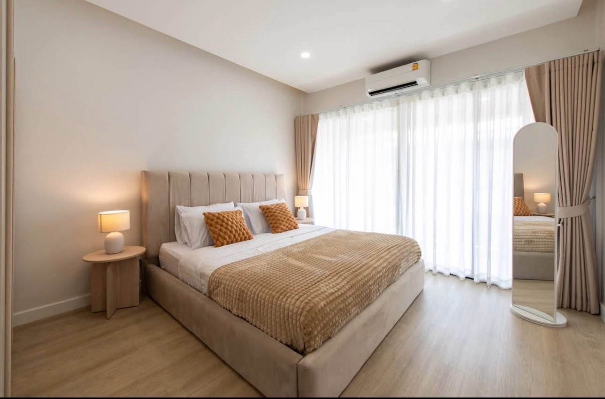 For rent ✨ Modern Townhouse in Ekkamai 22 | Pridi Banomyong 41 | 🚆 BTS Phra Khanong 5 ห้องนอน fully furnish พร้อม PRIVATE ONSEN  – รูปที่ 3