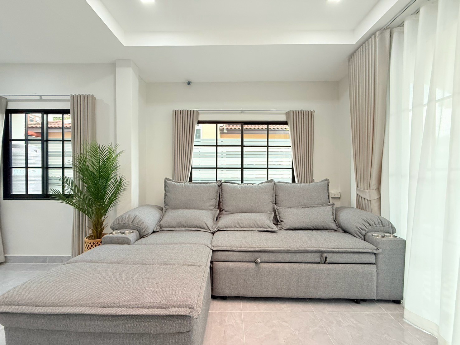 บ้านหลังใหญ่ 5 ห้องนอน รีโนเวทใหม่ พร้อมอยู่! | KC Garden Home 9 – รูปที่ 3