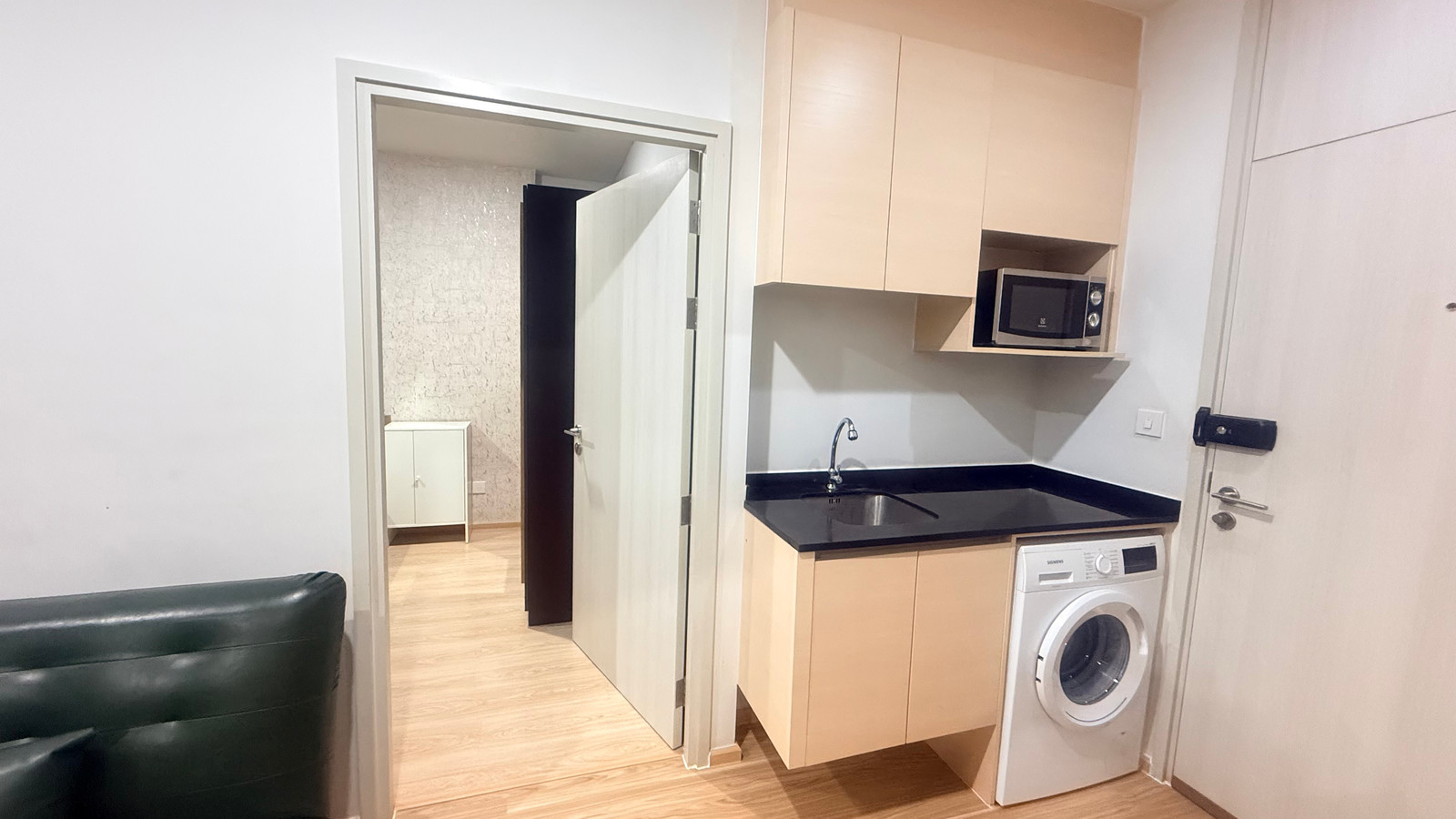Sale 7.2 M/Rent 28,000 Noble Revolve Ratchada 2 Bed 2 Bath 2 Parking lots Floor 31 – รูปที่ 4