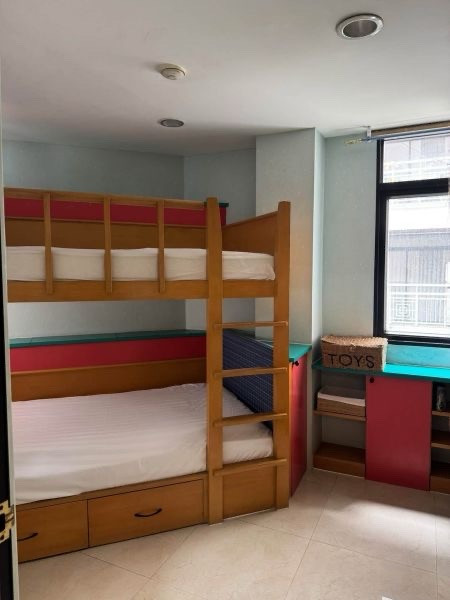 ด่วนๆ! 2 ห้องนอน ใจกลางสีลม ตร.ม. ละไม่ถึงแสน! / Urgent! 2 Beds in the heart of Silom, Under 100k/sq.m.! Green Point Silom (กรีนพอยท์ สีลม คอนโดมิเนียม) – รูปที่ 4