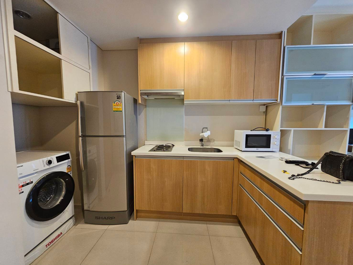 📌 ห้องใหญ่ 47 ตร.ม. 🍑🐰🪴 Villa Asoke  ✨ใกล้ MRT เพชรบุรี และ มศว  – รูปที่ 2