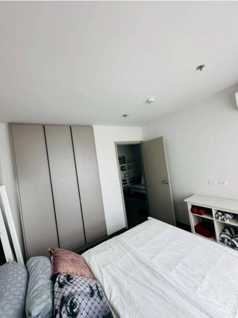 ✨ IDEO Sukhumvit 93 | Condo for Rent ✨  🏙️ คอนโดให้เช่า ใกล้ BTS บางจาก เพียง 50 เมตร  📍 Location: IDEO Sukhumvit 93 🚆 Near BTS Bang Chak – Only 50 meters 📐 Room Size: 32 sq.m. 💰 Rental Price: 16,000 THB/month 📄 Contract: Long-term rental  ✨ เดินทาง – รูปที่ 3