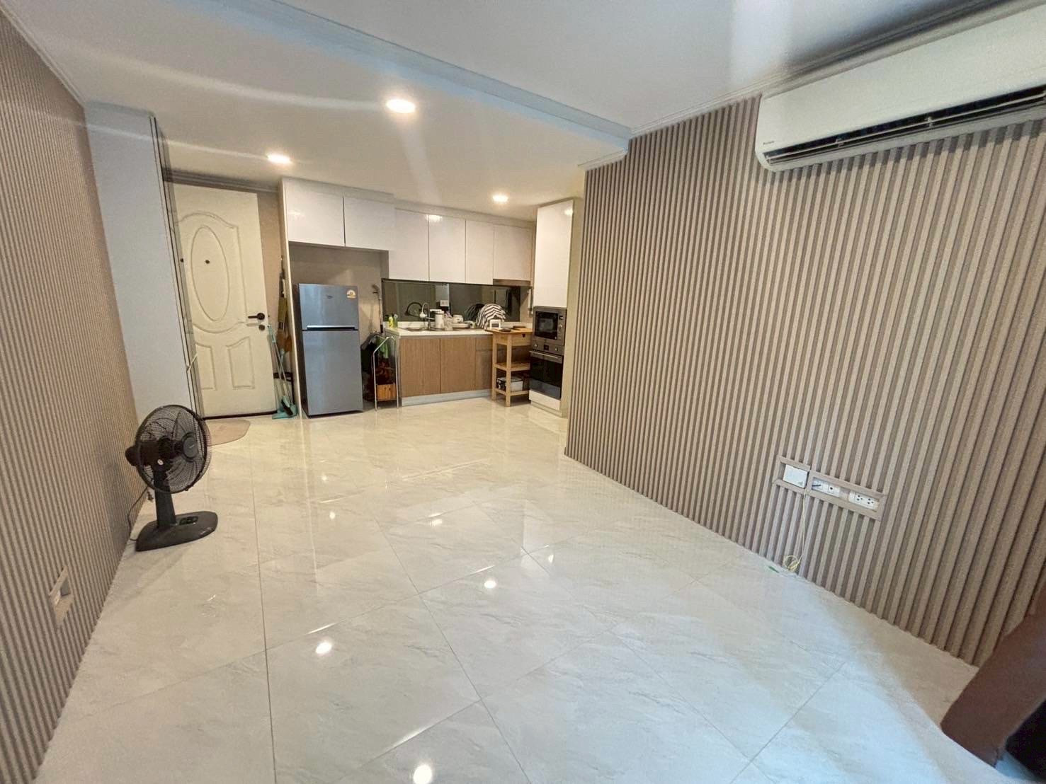 ให้เช่าคอนโด เดอะปราก คอนโดมิเนียม ห้องขนาด 45 ตรม.  อยู่ชั้น 2 – รูปที่ 3