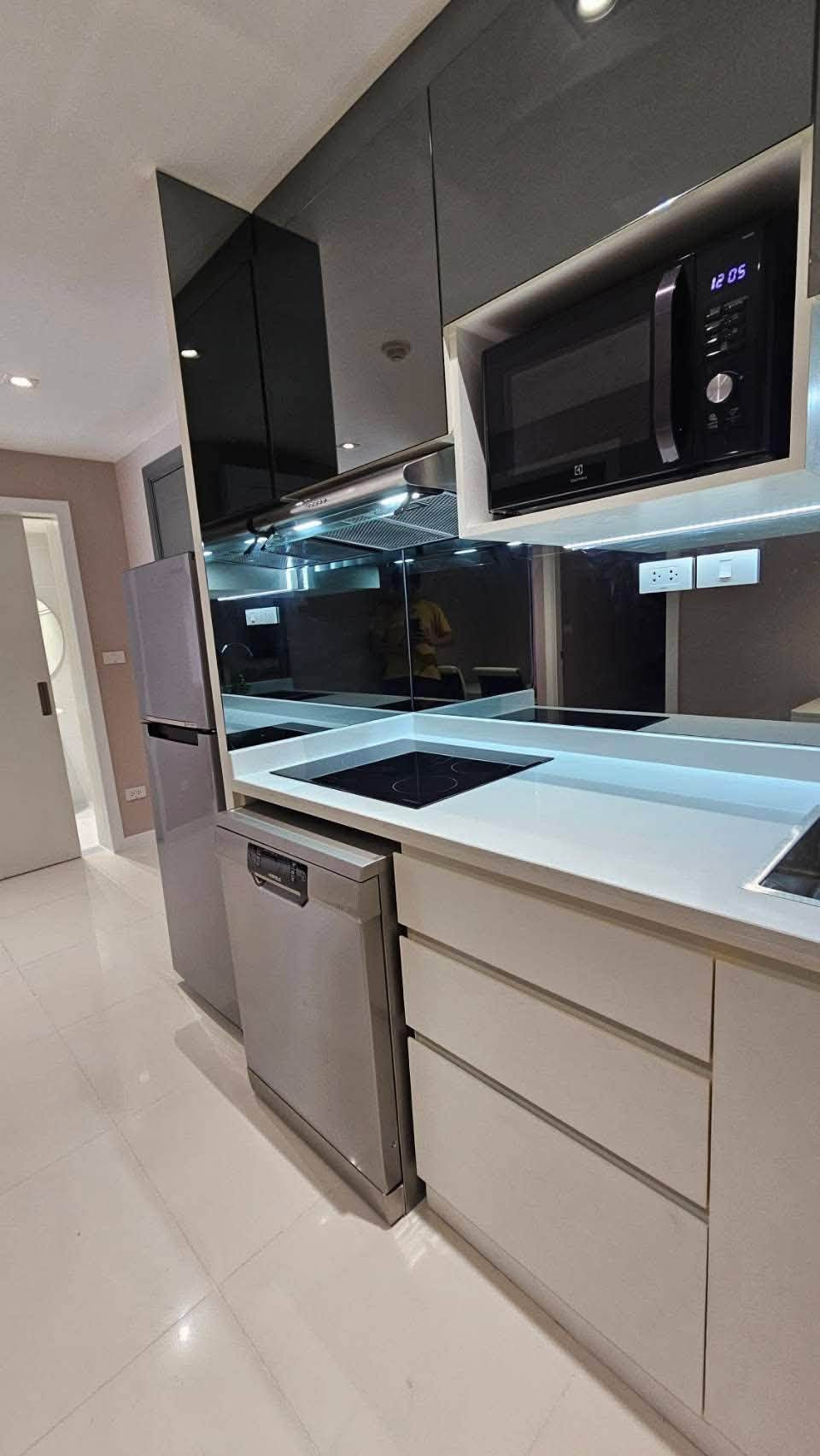 FOR RENT: Elements Condo Srinakarin Rental price: ฿13,000/month (12-month contract)  – รูปที่ 3