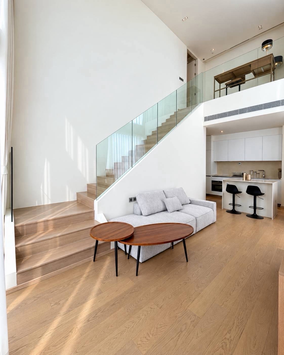 For Rent THE STRAND THONGLOR | 2BR | Duplex Corner Unit | 111 SQ.M. | 6.3M Ceiling Height Tel.0889797878 For Rent THE STRAND THONGLOR | 2BR | Duplex Corner Unit | 111 SQ.M. | 6.3M Ceiling Height Tel.0889797878