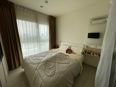 Condo for rent, Aspire Sathorn Taksin, Timber Zone Building. The room will be ready to move in this November. You can reserve it if youre really interested.