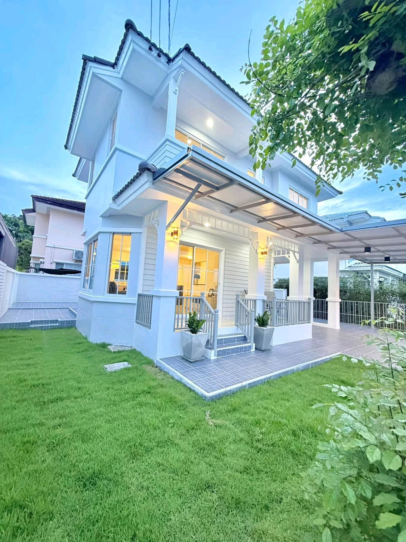 💫ขายบ้านเดี่ยว ชลลดา ซอยวัดลาดปลาดุก💫 🏡บ้านเดี่ยว 2 ชั้น ตกแต่งใหม่พร้อมอยู่ หน้าบ้านไม่ชนใคร โครงการคุณภาพ ส่วนกลางครบ  ✨บ้านตกแต่งใหม่ พร้อมอยู่ ✨หน้าบ้านไม่ชนใคร โปร่ง เป็นส่วนตัว ✨บ้านหันหน้าทิศเหนือ ไม่ร้อน อยู่สบาย ✨มีพื้นที่จัดสวนหน้าบ้าน ✨โครงก – รูปที่ 2