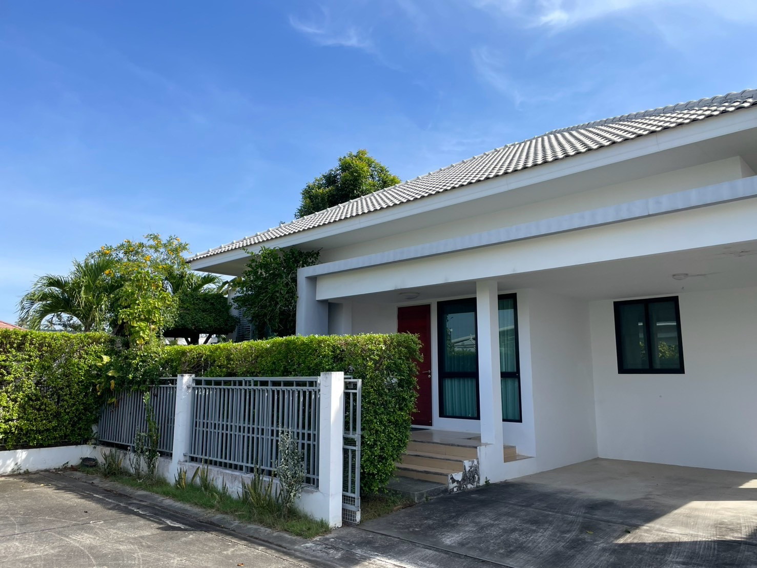 ขายบ้านเดี่ยว Living Sense Rayong ทำเลใกล้หาดพลา,ใกล้สนามบินอู่ตะเภา ราคาดี 3.6 ล้านบาท