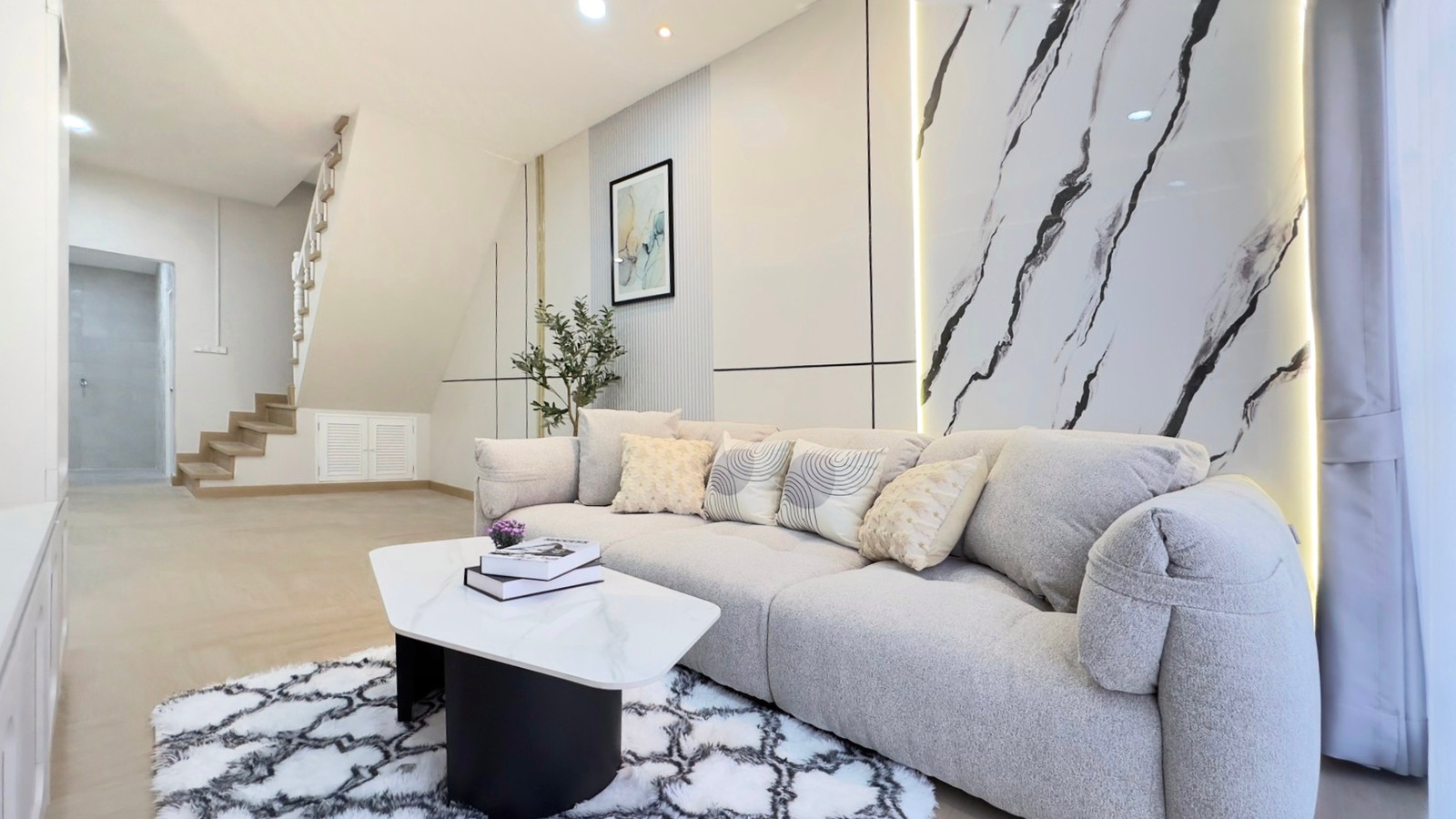 🏠🔑 ขยับขยายพื้นที่ชีวิต... ได้บ้าน 2 ชั้น ในราคาผ่อนเบาๆ! ทาวน์โฮมทำเลดี หมู่บ้านเอื้อประชา1 เชื่อมต่อทั้ง นวลจันทร์ / นวมินทร์ / เลียบด่วนรามอินทรา 🚘