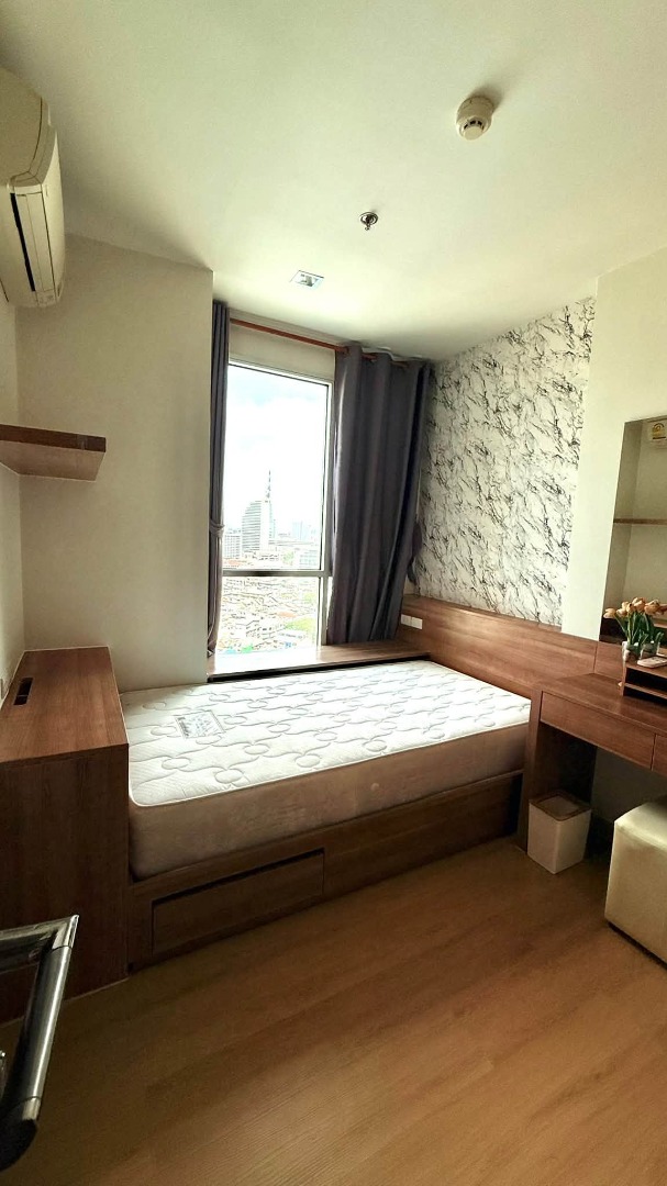 🔥Rent Now🔥 Rhythm Sathorn, near BTS Saphan Taksin Station, fully furnished, ready to move in.