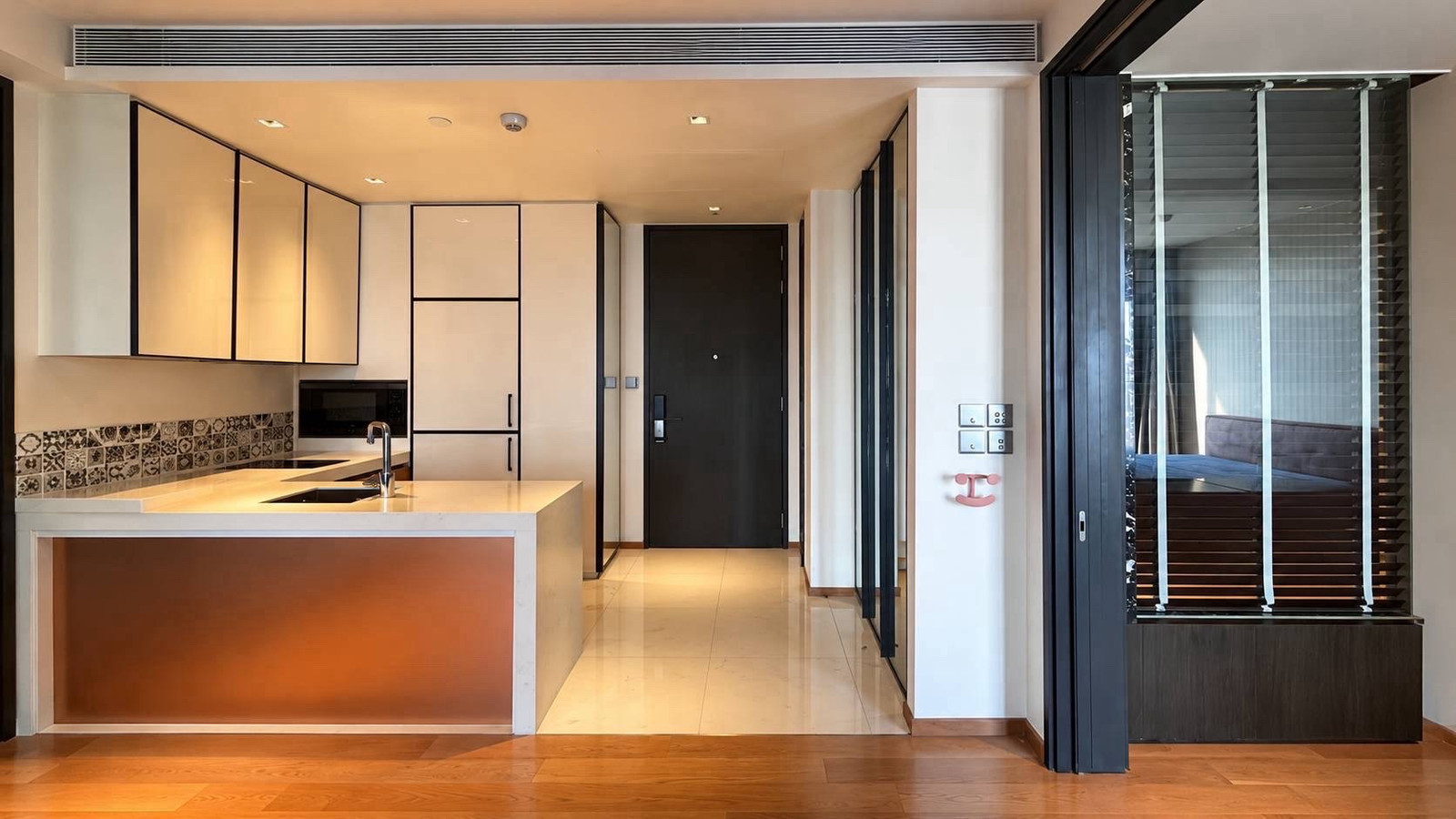 For Sale/Rent BEATNIQ Sukhumvit 32 | 1-Bedroom | High Floor | 57 SQ.M. For Sale/Rent BEATNIQ Sukhumvit 32 | 1-Bedroom | High Floor | 57 SQ.M.