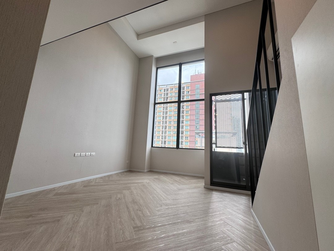 ขายคอนโด Siamese Sukhumvit 48 ห้อง Duplex 2 ชั้น ย่านอ่อนนุช