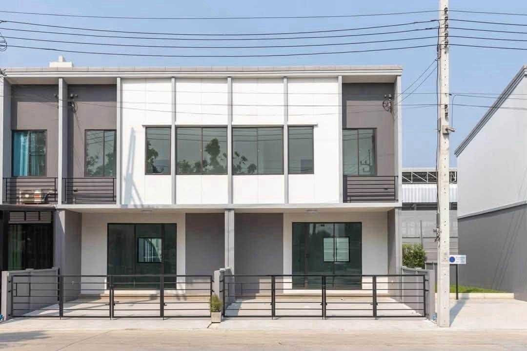 ให้เช่า Townhome พลีโน่พระราม9 - กรุงเทพกรีฑา 🚇🚝🌈  聯排別墅出租：Pleno Rama 9 - Krungthep Kreetha