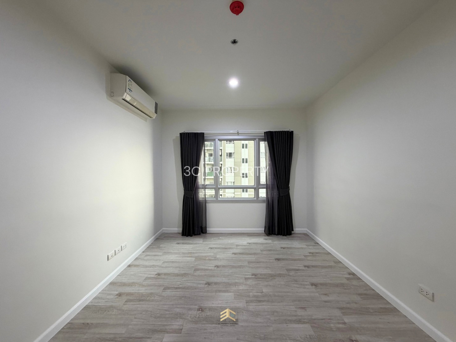 รีโนเวทใหม่ทั้งห้อง : แมเนอร์ สนามบินน้ำ (วิวแม่น้ำ) 2 ห้องนอน  – รูปที่ 2