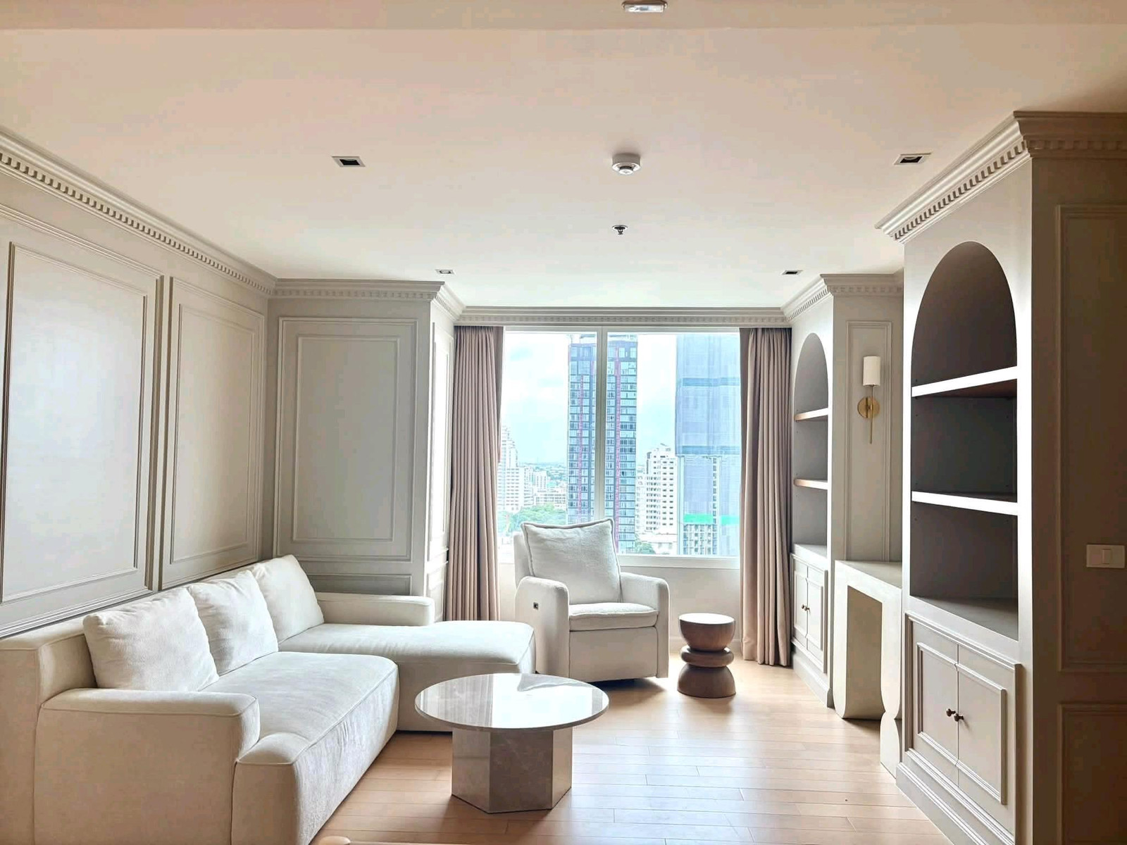 📍📍🐶🐱 Spacious Luxury 2-Befroom in the Heart of Thonglor with Pet Allowed 📍📍🐶🐱 Spacious Luxury 2-Befroom in the Heart of Thonglor with Pet Allowed