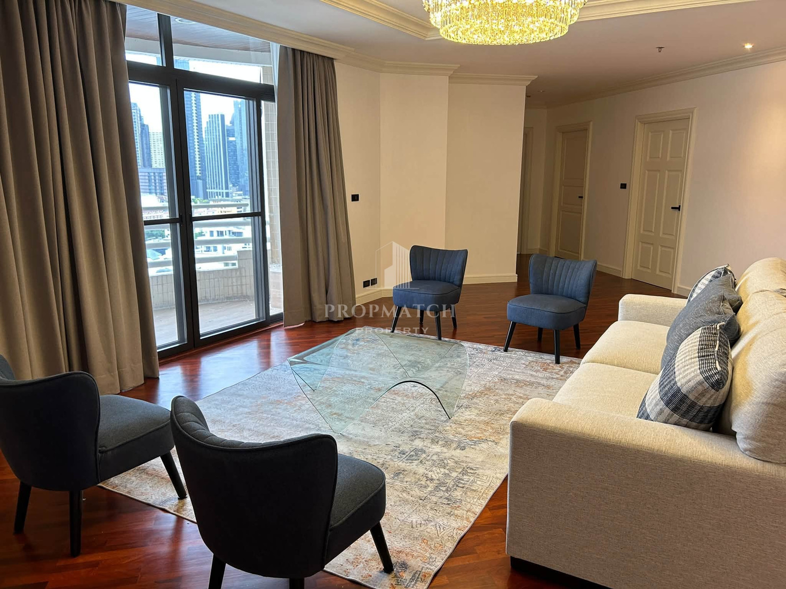 ✨Flash Deal ✨Ruamsuk Condominium ( 3Bed 4Bath 325SQM.) พร้อมอยู่ ! เพียง 150,000 บาทต่อเดือน Tel.0981315848@propmatch 