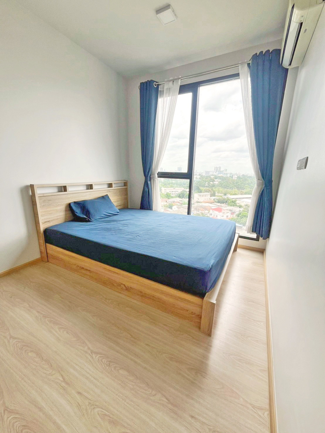 For rent, Unio H Tiwanon, next to MRT Tiwanon Intersection. For rent, Unio H Tiwanon, next to MRT Tiwanon Intersection.