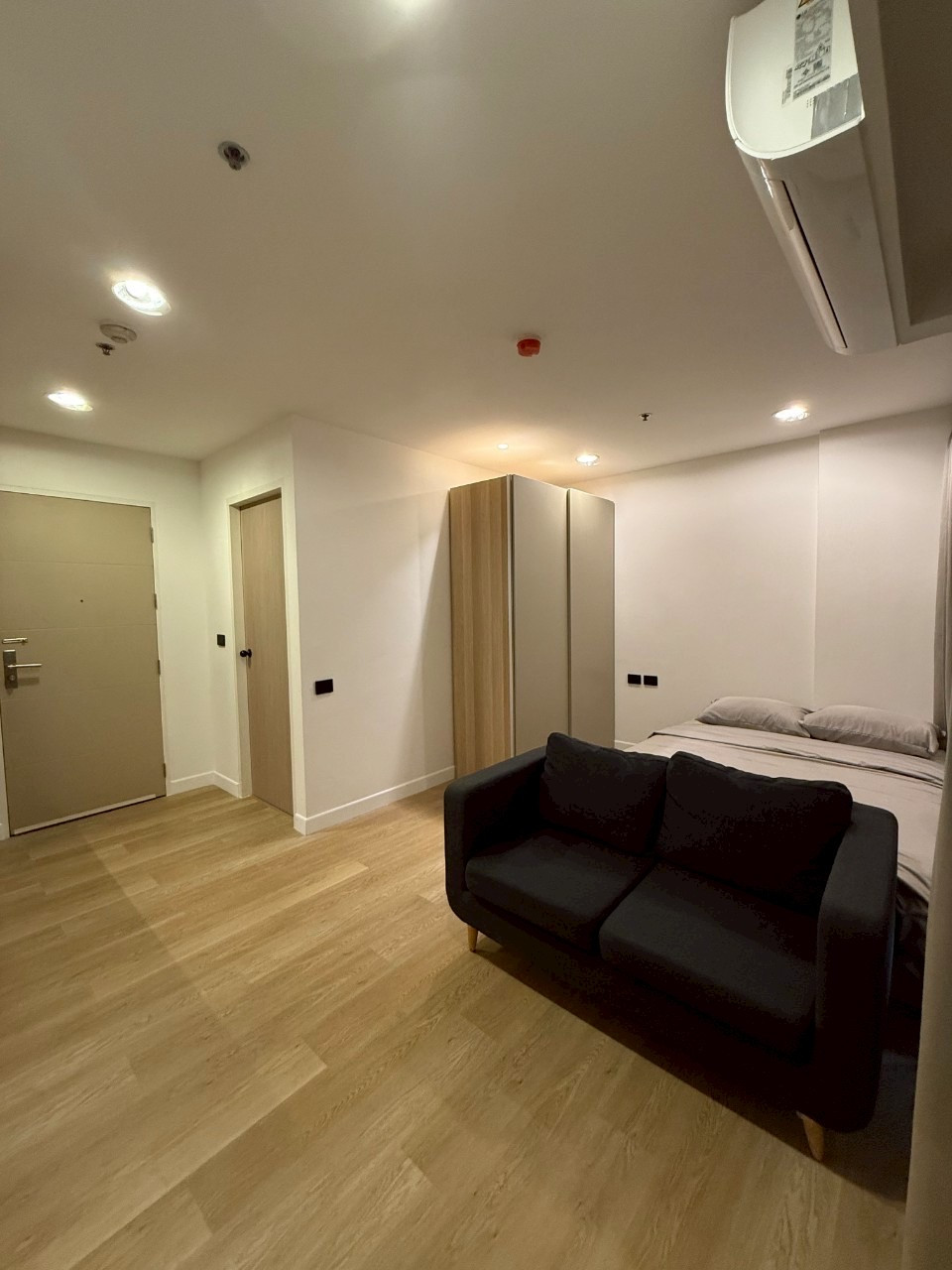 ✨ 1 ห้องนอน | ขายพร้อมผู้เช่า เหมาะสำหรับการลงทุน 📍 Ideo Ratchada-Huai Khwang – รูปที่ 2