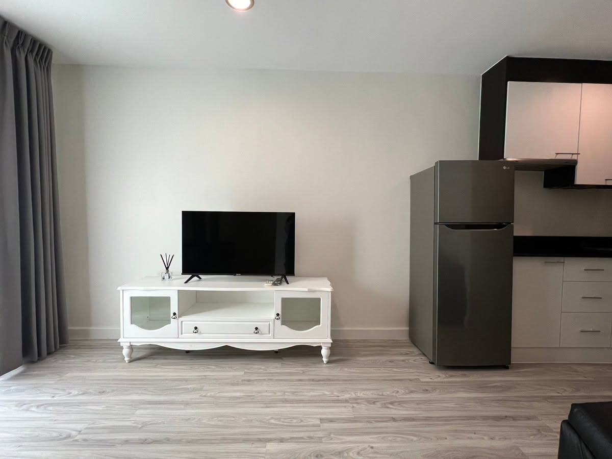 หให้เช่าโครงการ ดิ อเมทิส สุขุมวิท 39 คอนโดตกแต่งพร้อมอยู่ 2 ห้องนอน 2 ห้องน้ำ ขนาด 67 ตารางเมตร 35,000 – รูปที่ 2