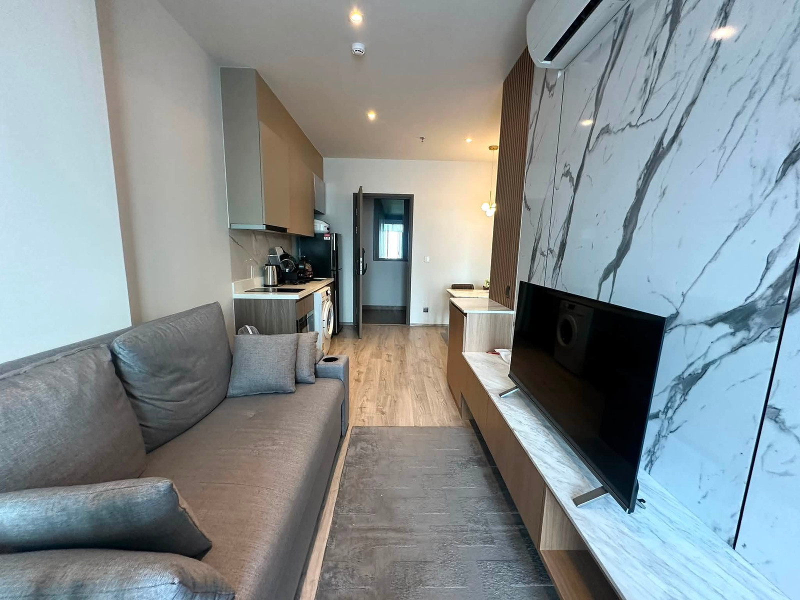 ✨  1 Bedroom วิวเมืองทองหล่อ ชั้น 12 ห้องสวย เฟอร์นิเจอร์ครบ พร้อมเข้าอยู่| Rhythm Ekkamai Estate 🏙️ 