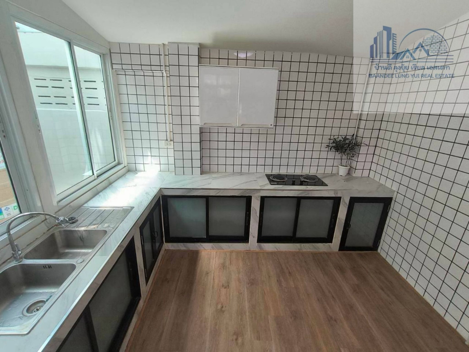 ให้เช่า Townhome สุทธิสาร ซอยอุดมเกียรติ 🏜🎡🚆  Sutthisan, Udomkiat Soi 的聯排別墅出租。  – รูปที่ 4