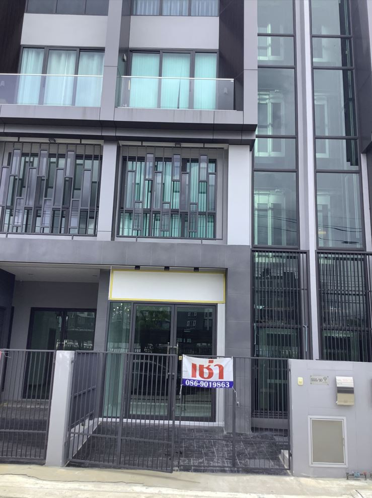 ขาย/ให้เช่า JW Urban (สรงประภา ดอนเมือง) Home Office 4 ชั้น มีลิฟต์ในตัว ต่อเติมระเบียงด้านหลัง 3 ชั้น อาคารอยู่ต้นโครงการ