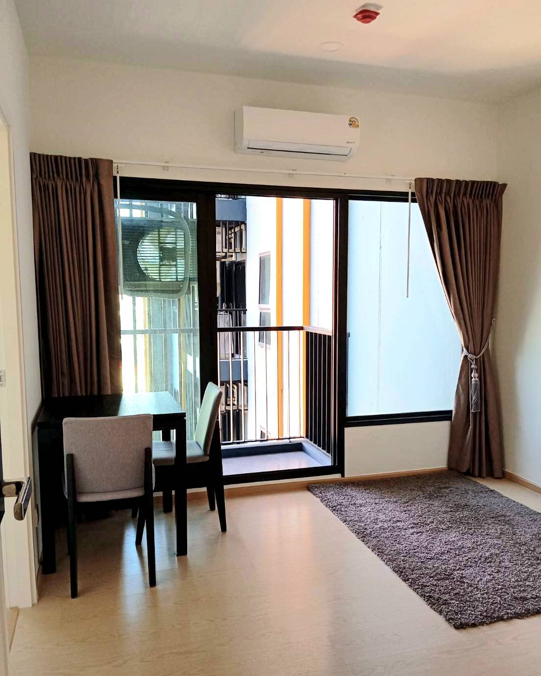 Condo near Airport Link Ramkhamhaeng