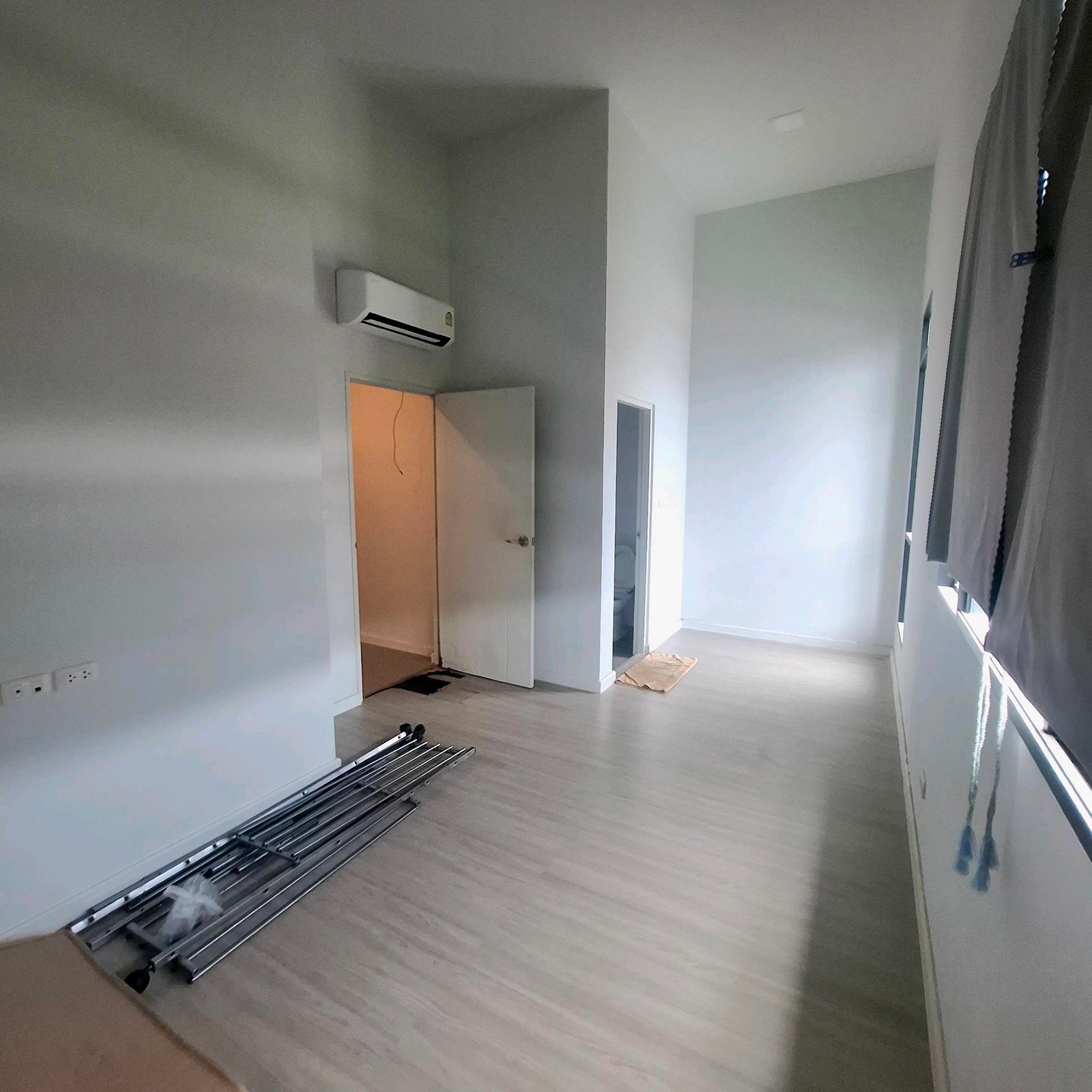 🔥 ขายทาวน์โฮม สิริ เพลส เพชรเกษม–สาย 4 🔥   💥 ราคาพิเศษป       🏡 รายละเอียดทรัพย์   - ✅ พื้นที่ใช้สอย: 118 ตร.ม. | ที่ดิน: 18.9 ตร.ว. ​ - ✅ 3 ห้องนอน + ห้องพักผู้สูงอายุ 1 ห้อง ✅ เห – รูปที่ 4