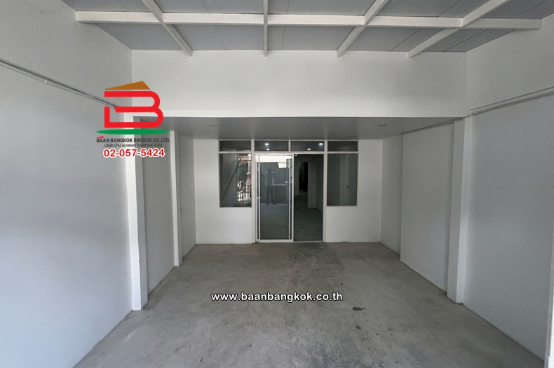 ทาวน์เฮาส์ 2 ชั้น (หลังริม) เนื้อ 25 ตร.ว. หมู่บ้านศิริชัย ซอยรามอินทรา 14 แยก 22 (ซอยมัยลาภ) ถนนรามอินทรา แขวงท่าแร้ง เขตบางเขน – รูปที่ 3