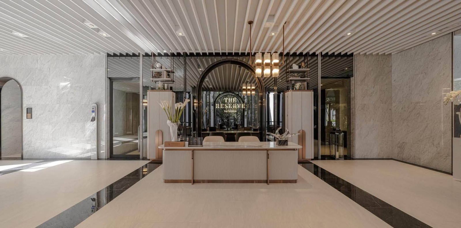 For Sale 4-Bedroom Penthouse The Reserve Sathorn CBD Sathorn Fully furnished and ready to move in For Sale 4-Bedroom Penthouse The Reserve Sathorn CBD Sathorn Fully furnished and ready to move in