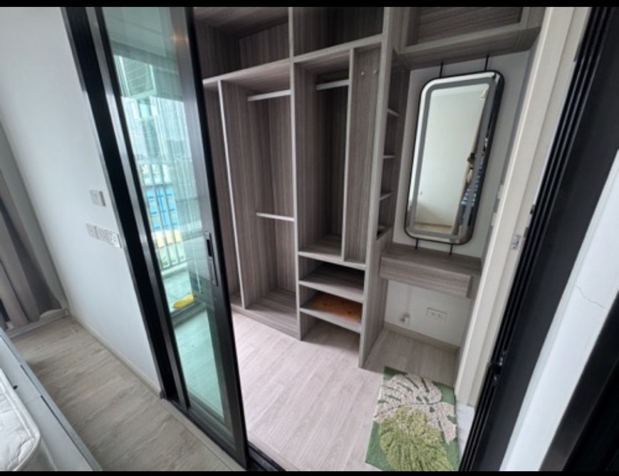 ขายคอนโดพร้อมผู้เช่า เฟอร์นิเจอร์ครบ | The Origin Sukhumvit 105 | ห้องชั้น 6 พร้อม Walk-in Closet – รูปที่ 4
