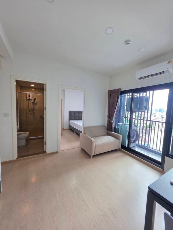 Condo near Airport Link Ramkhamhaeng