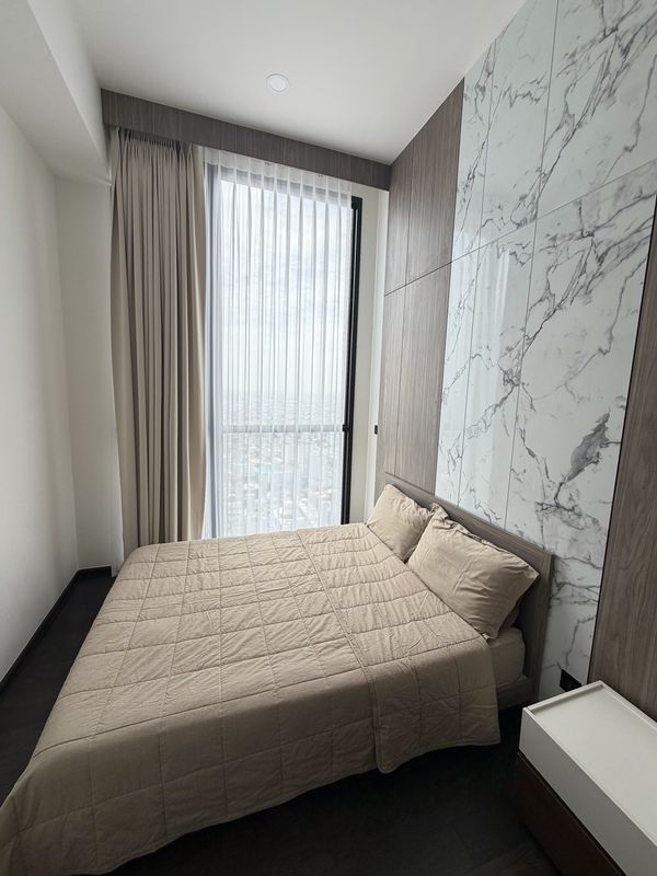 🌇 2 bedrooms, 2 bathrooms, 51st floor | 68 sq m. | Park Origin Thonglor