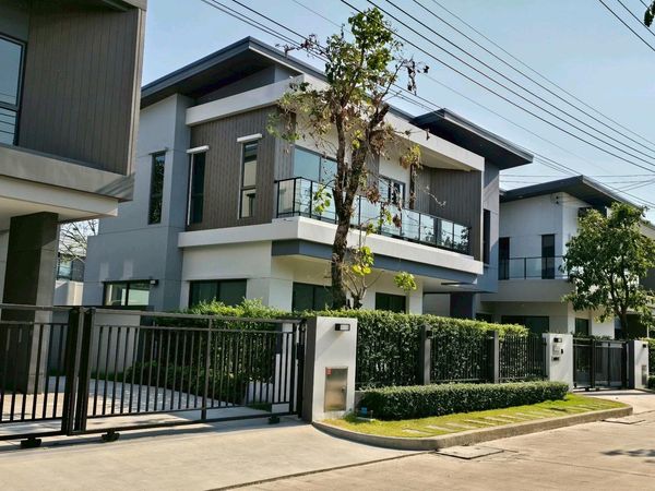 โครงการ เวนิว ไอดี มอเตอร์เวย์-พระราม 9 (จาก SC Asset)