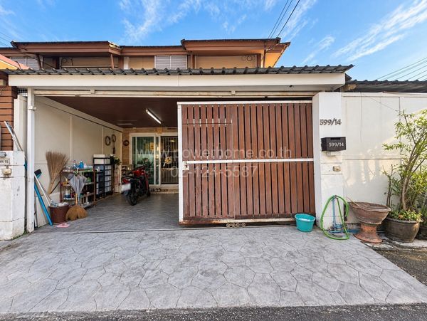 2-story townhouse, Pruksa Ville Village 42, Terdthai-Kanlapaphruek, good location, corner unit, near Seacon Bang Khae.